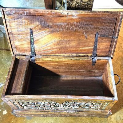 Antique Blanket Chest, 29 1/2W, 17H, 14D