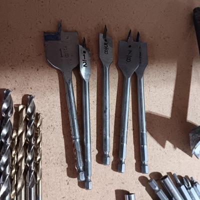 DRILL BITS, SPADES AND BITS