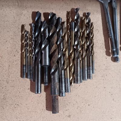DRILL BITS, SPADES AND BITS