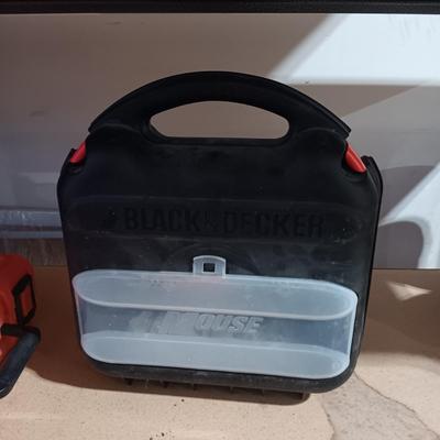 JIGSAW WITH 4 SPEEDS AND A MOUSE SANDER