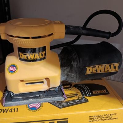 DEWALT 1/4 SHEET PALM SANDER & 1500 WATT HEAT GUN