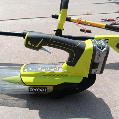 RYOBI CORDLESS WEED CUTTER AND LEAF BLOWER WITH BATTERY AND CHARGER