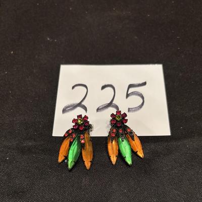 Vintage Clip-on Earrings