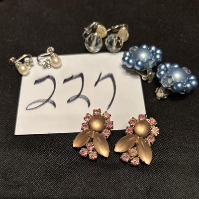Vintage Clip-on Earring Lot