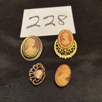 Vintage Cameo Lot