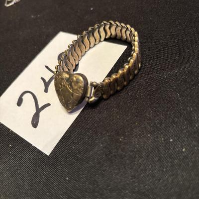Vintage Sweetheart Bracelet