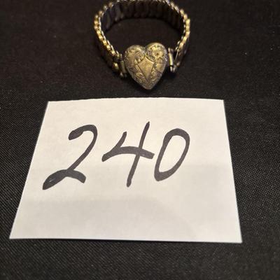 Vintage Sweetheart Bracelet