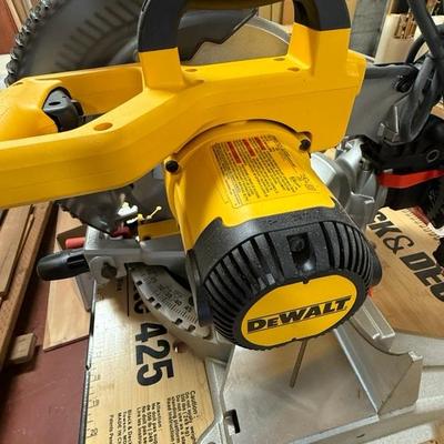 Newer Dewalt saw on stand