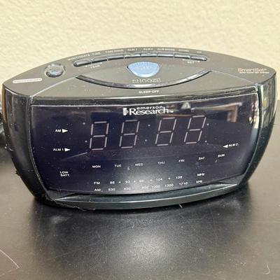 Emerson Research Digital Clock Radio