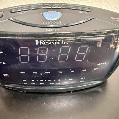 Emerson Research Digital Clock Radio