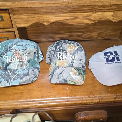 Bag o' hats
