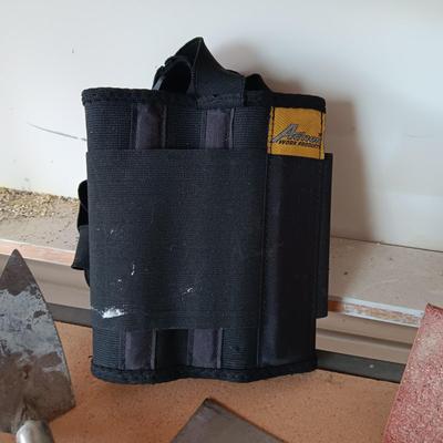 MASONRY, SHEETROCK & GROUT TOOLS