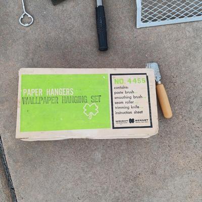 PAINTING SUPPLIES