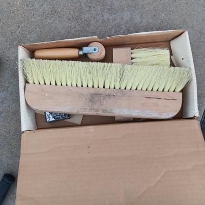 PAINTING SUPPLIES