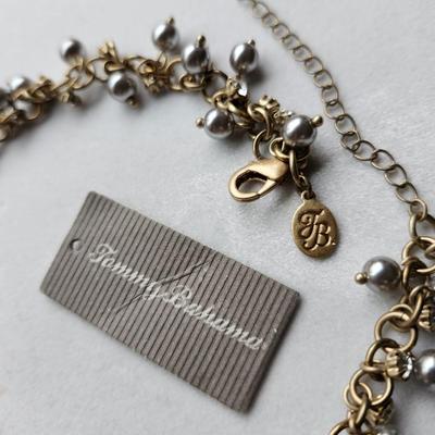 Sale Photo Thumbnail #547: Beautiful bib necklace
Retails at $195