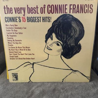 Sale Photo Thumbnail #326: "The Very Best Of Connie Francis - Connie's 15 Biggest Hits!" on vinyl LP. 
Here are some details about this album:
Artist: Connie Francis.
Album Title: The Very Best Of Connie Francis - Connie's 15 Biggest Hits!.
Format: Vinyl LP, Compilation, Stereo.
La