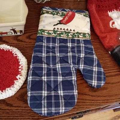 CHRISTMAS ITEMS