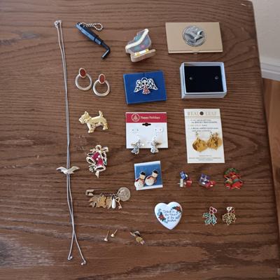 MOSTLY CHRISTMAS JEWELRY