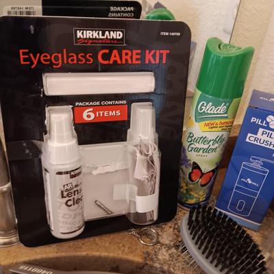 INFANT EAR THERMOMETER, PILL CUTTER AND CRUSHER PLUS MORE