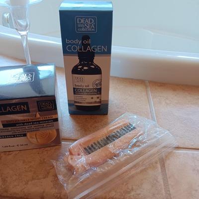 BODY OIL COLLAGEN AND TEA TREE PLUS MORE