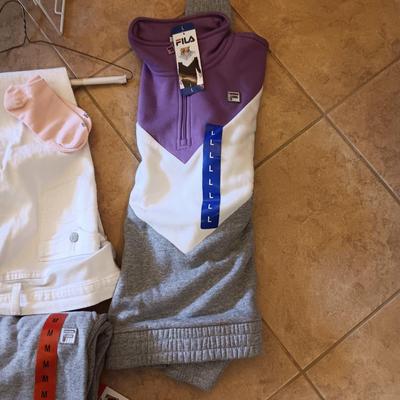 LADIES NEW PANTS SIZE 12 & 14, NEW SWEATSHIRT (L) SWEATPANTS (M) AND SIZE 8 NIKE SHOES