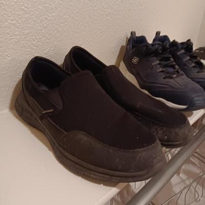 3 PAIRS OF MENS SKECHERS SIZE 13