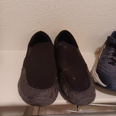 3 PAIRS OF MENS SKECHERS SIZE 13
