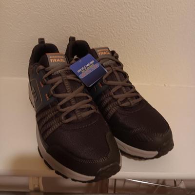 MENS NEW SKECHERS TRAIL SPORT SHOES SIZE 13