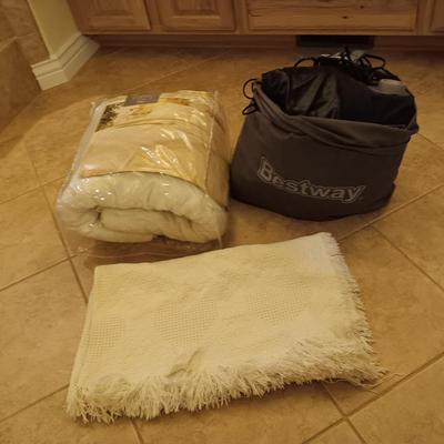 KING SIZE HEATED BLANKET, QUEEN SIZE AIR MATTRESS WITH BUILT IN PUMP AND KNIT THROW BLANKET