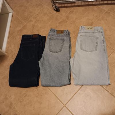 3 PAIRSOF MENS JEANS SIZE 36 X 34
