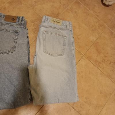 3 PAIRSOF MENS JEANS SIZE 36 X 34