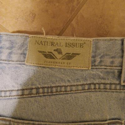 3 PAIRSOF MENS JEANS SIZE 36 X 34