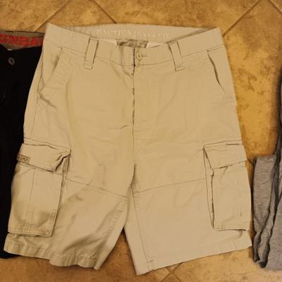 MENS SHORTS SIZE 36 AND LOUNGING PANTS SIZE LARGE