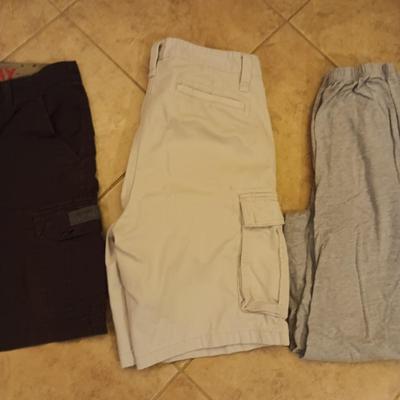 MENS SHORTS SIZE 36 AND LOUNGING PANTS SIZE LARGE