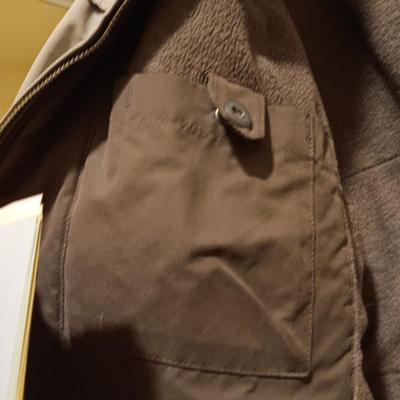 MENS COLUMBIA LINED COAT SIZE XL