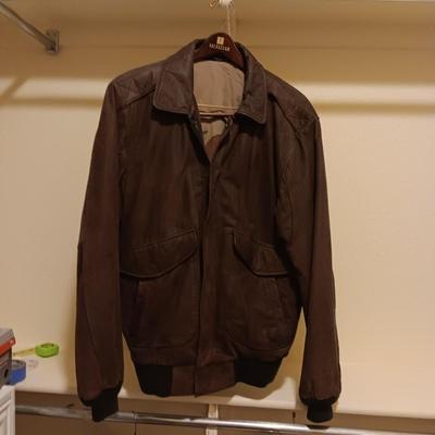 MENS HUNT CLUB LEATHER JACKET SIZE 42 X TALL
