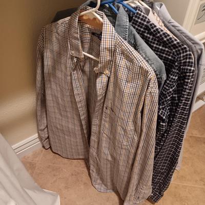 MENS SHORT AND LONG SLEEVED BUTTON UP SHIRTS SIZE LARGE