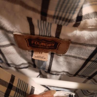MENS SHORT AND LONG SLEEVED BUTTON UP SHIRTS SIZE LARGE