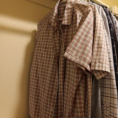 MENS SHORT AND LONG SLEEVE BUTTON UP SHIRTS SIZE LARGE