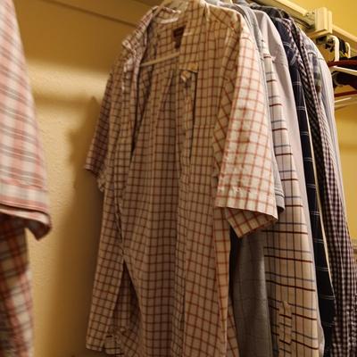 MENS SHORT AND LONG SLEEVE BUTTON UP SHIRTS SIZE LARGE