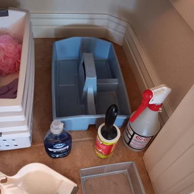 KING SIZE SHEETS AND PILLOWCASES, PLASTIC BASKETS AND MORE
