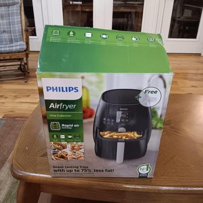 NEW PHILIPS AIR FRYER