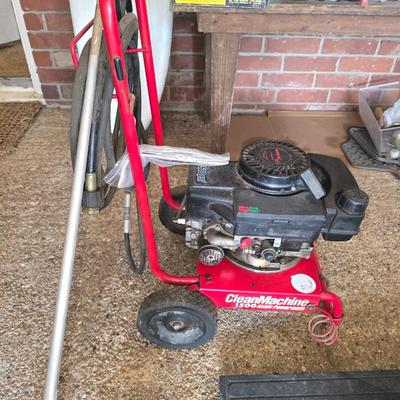 Pressure washer