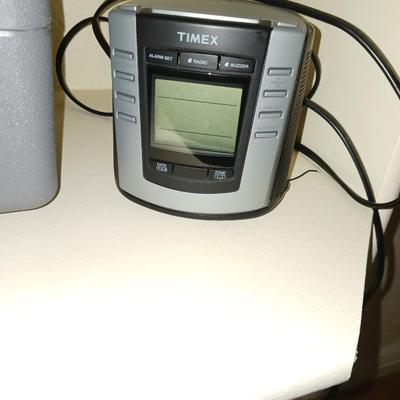 SENTRY FIRE PROOF SAFE WITH KEY & TIMEX RADIO ALARM CLOCK