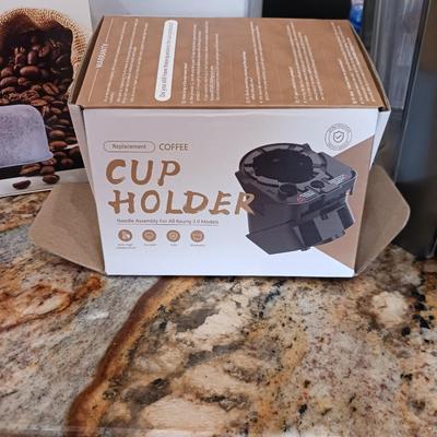 KEURIG SINGLE CUP COFFEE MAKER, KEURIG CARAFE, PURELINE & CUP HOLDER
