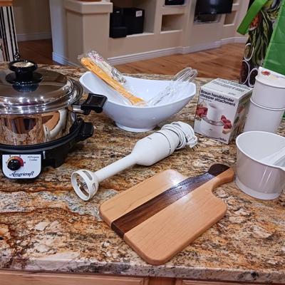 ELECTRIC ALL PURPOSE COOKER, HAND MIXER, SALAD BOWL AND MORE