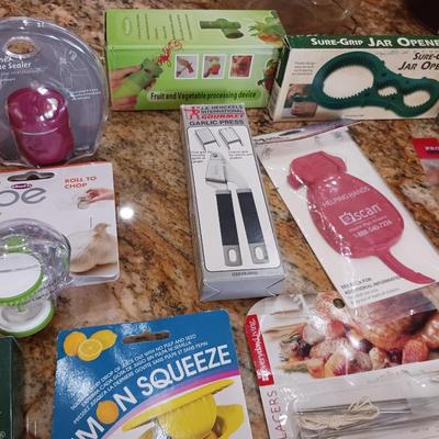 MOSTLY NEW KITCHEN UTENSILS AND GADGETS