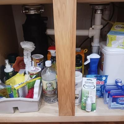 CLEANING SUPPLIES