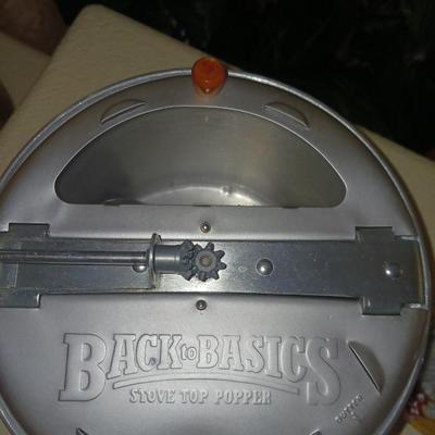 BACK TO BASICS STOVE TOP POPPER