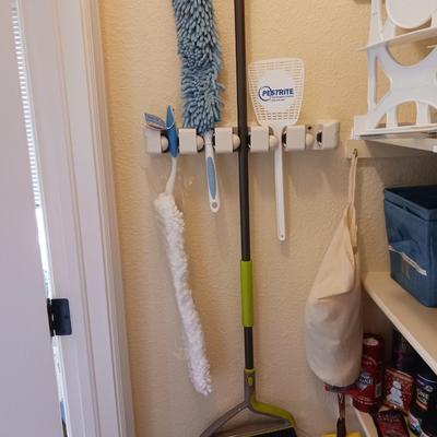 CLEANING TOOLS AND ORGANIZERS